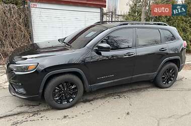 Внедорожник / Кроссовер Jeep Cherokee 2019 в 