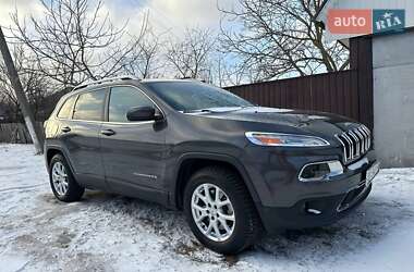 Внедорожник / Кроссовер Jeep Cherokee 2014 в Киеве