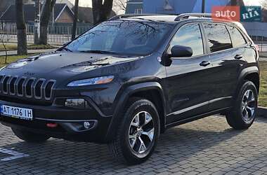 Позашляховик / Кросовер Jeep Cherokee 2016 в Коломиї