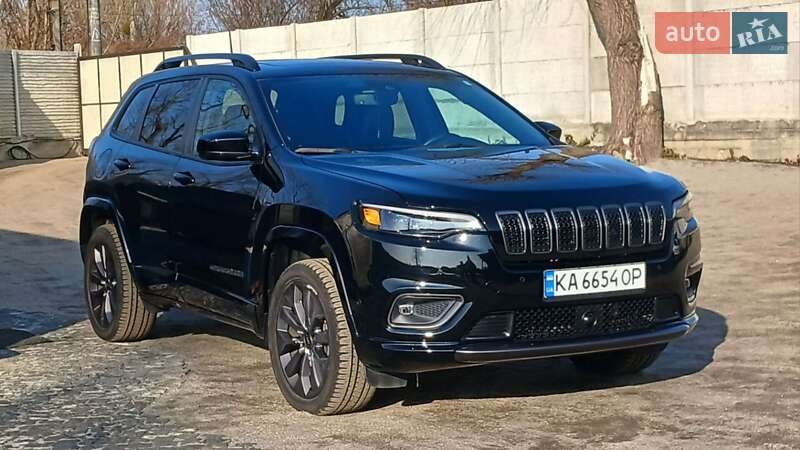 Внедорожник / Кроссовер Jeep Cherokee 2020 в Киеве