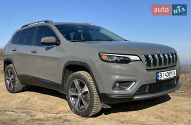 Внедорожник / Кроссовер Jeep Cherokee 2019 в Полтаве