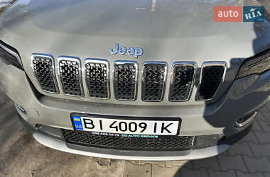 Внедорожник / Кроссовер Jeep Cherokee 2019 в Полтаве