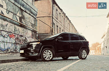 Внедорожник / Кроссовер Jeep Cherokee 2014 в 