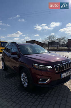 Внедорожник / Кроссовер Jeep Cherokee 2018 в 