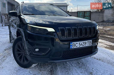 Внедорожник / Кроссовер Jeep Cherokee 2018 в 