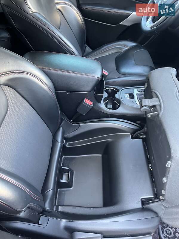 Внедорожник / Кроссовер Jeep Cherokee 2014 в Киеве