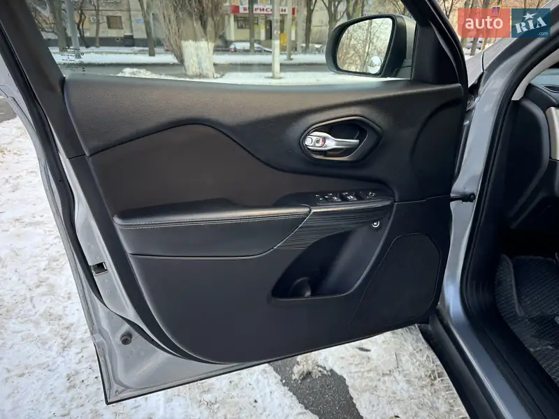 Jeep Cherokee 2015