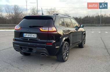 Внедорожник / Кроссовер Jeep Cherokee 2019 в 