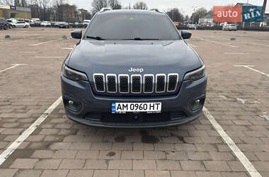 Позашляховик / Кросовер Jeep Cherokee 2020 в 