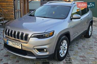 Позашляховик / Кросовер Jeep Cherokee 2018 в 