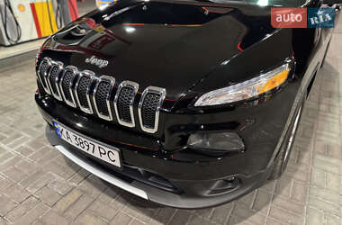 Внедорожник / Кроссовер Jeep Cherokee 2017 в Киеве