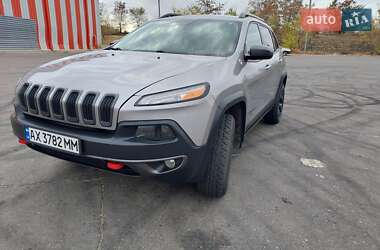 Внедорожник / Кроссовер Jeep Cherokee 2016 в Харькове