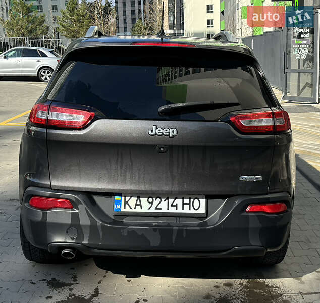 Внедорожник / Кроссовер Jeep Cherokee 2016 в Киеве фото 5 Внедорожник / Кроссовер Jeep Cherokee 2016 в Киеве