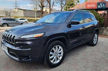 Позашляховик / Кросовер Jeep Cherokee 2015 в Львові