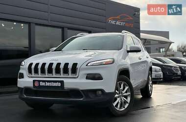 Позашляховик / Кросовер Jeep Cherokee 2016 в 
