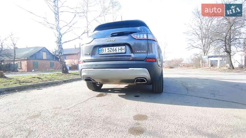 Позашляховик / Кросовер Jeep Cherokee 2019 в Полтаві
