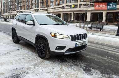 Внедорожник / Кроссовер Jeep Cherokee 2019 в Киеве