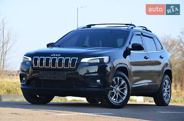 Внедорожник / Кроссовер Jeep Cherokee 2018 в 