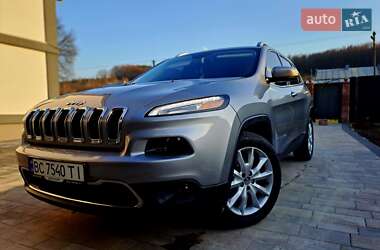 Внедорожник / Кроссовер Jeep Cherokee 2016 в 