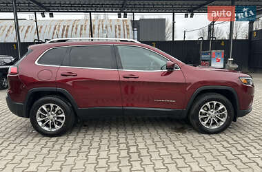 Позашляховик / Кросовер Jeep Cherokee 2018 в 