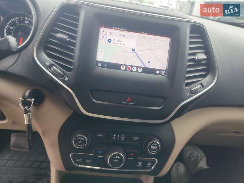 Позашляховик / Кросовер Jeep Cherokee 2018 в Первомайську