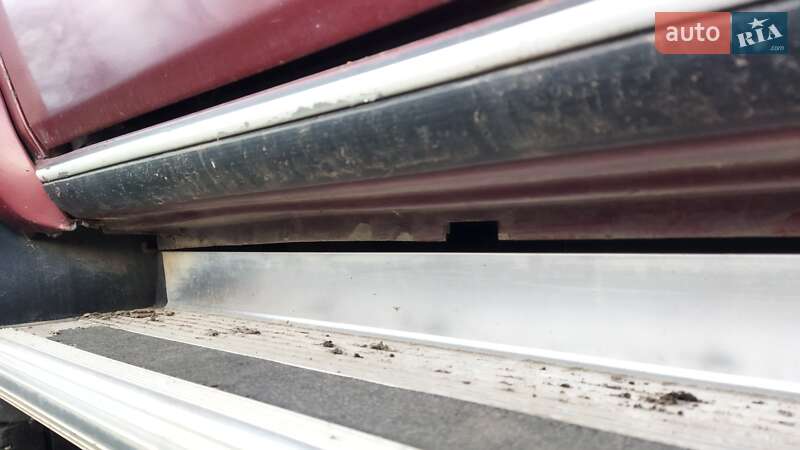 Внедорожник / Кроссовер Jeep Cherokee 1988 в Бережанах