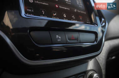 Внедорожник / Кроссовер Jeep Cherokee 2018 в 