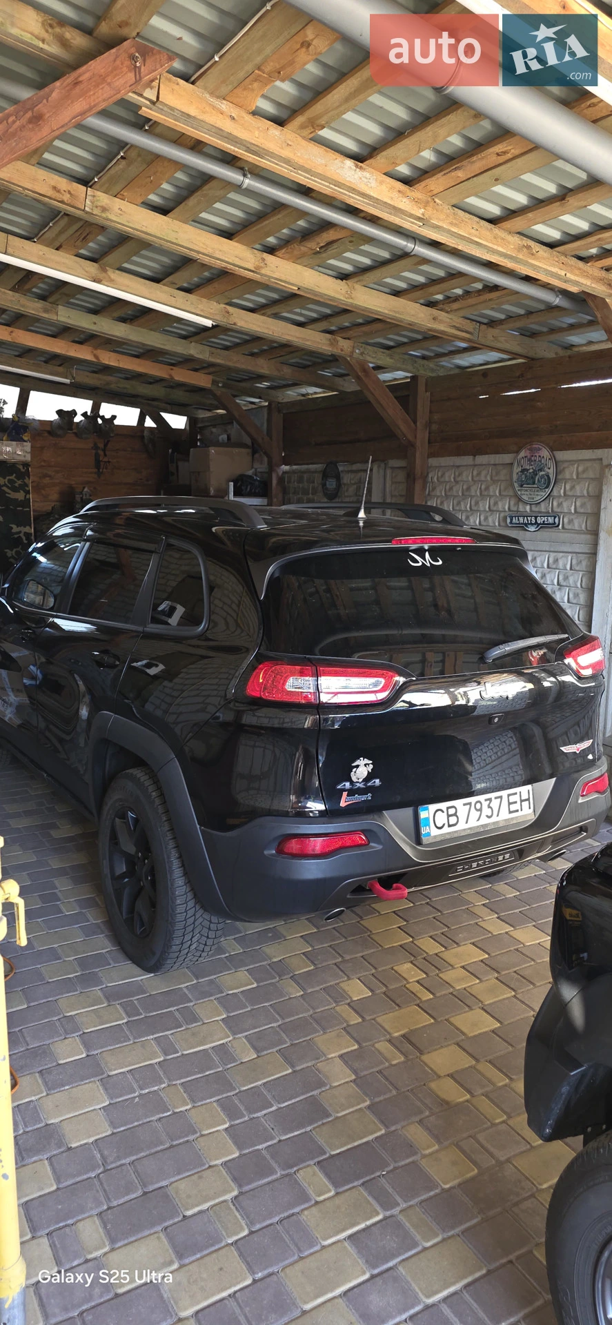 Jeep Cherokee 2016 VIN 1C4PJMBS1HW521030 фото оголошення 9 з 13
