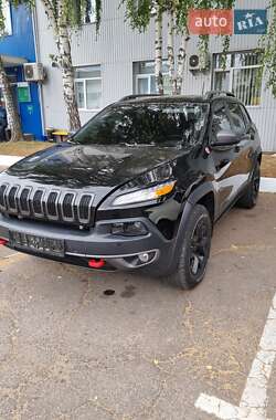 Внедорожник / Кроссовер Jeep Cherokee 2016 в Чернигове