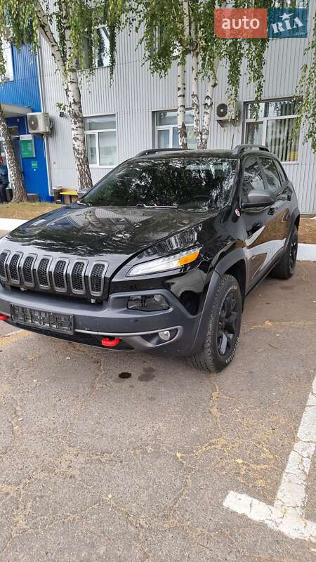 Позашляховик / Кросовер Jeep Cherokee 2016 в Чернігові