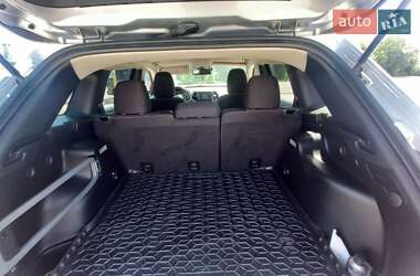 Внедорожник / Кроссовер Jeep Cherokee 2015 в 