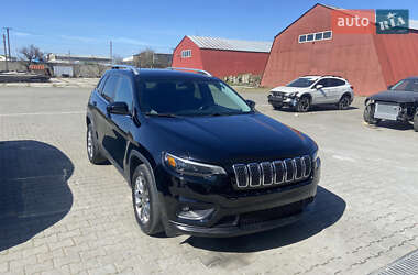 Внедорожник / Кроссовер Jeep Cherokee 2018 в 