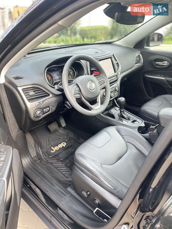 Позашляховик / Кросовер Jeep Cherokee 2021 в Одесі