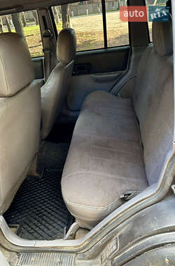 Внедорожник / Кроссовер Jeep Cherokee 1999 в 