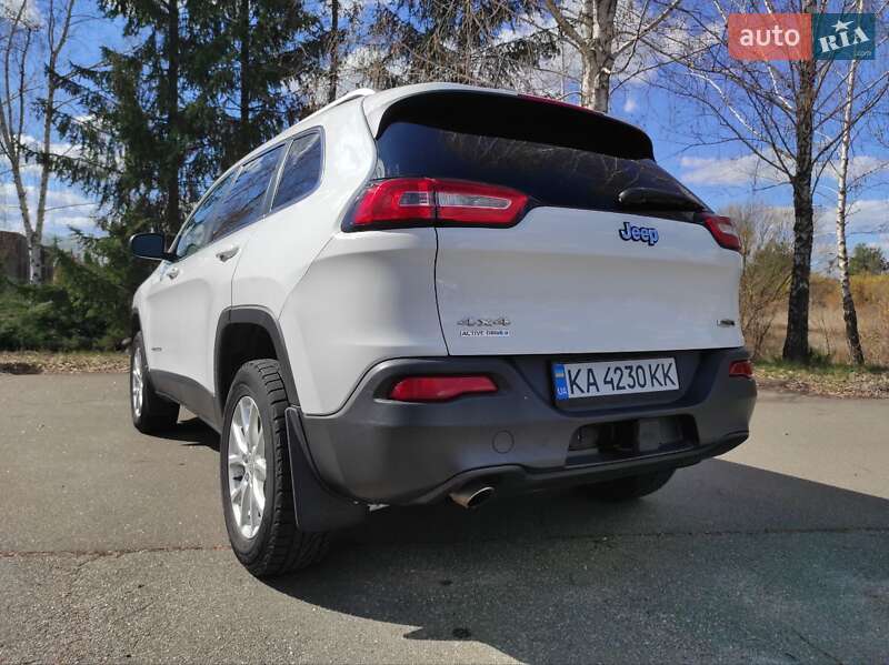Позашляховик / Кросовер Jeep Cherokee 2014 в Києві