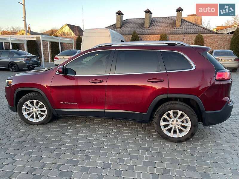 Внедорожник / Кроссовер Jeep Cherokee 2019 в Кропивницком