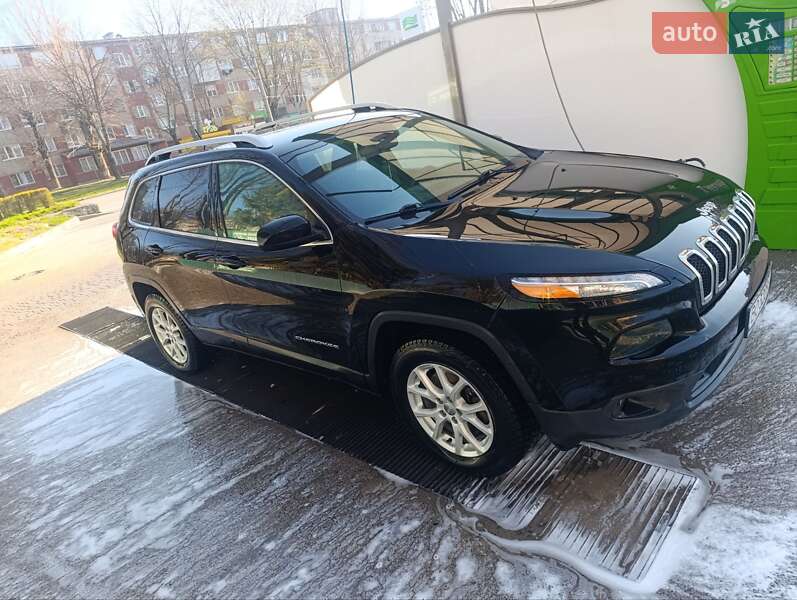 Внедорожник / Кроссовер Jeep Cherokee 2016 в Тернополе фото 3 Внедорожник / Кроссовер Jeep Cherokee 2016 в Тернополе