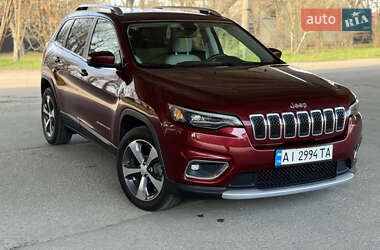 Позашляховик / Кросовер Jeep Cherokee 2019 в 