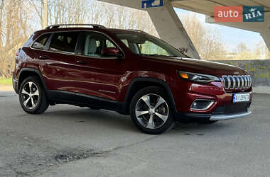 Позашляховик / Кросовер Jeep Cherokee 2019 в 