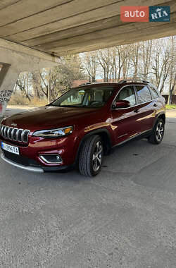 Позашляховик / Кросовер Jeep Cherokee 2019 в 