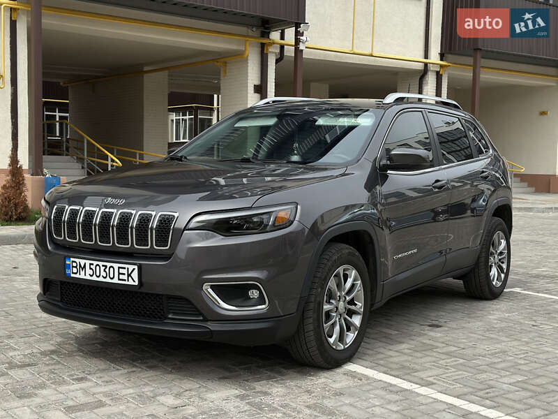 Внедорожник / Кроссовер Jeep Cherokee 2020 в Ромнах
