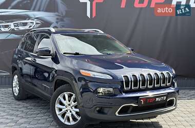 Внедорожник / Кроссовер Jeep Cherokee 2015 в 