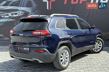 Внедорожник / Кроссовер Jeep Cherokee 2015 в 