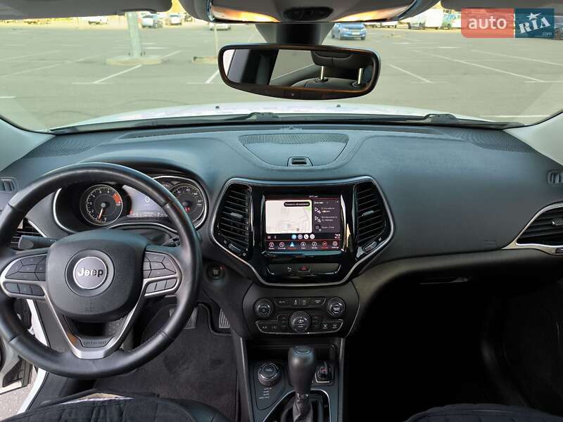 Позашляховик / Кросовер Jeep Cherokee 2019 в Києві