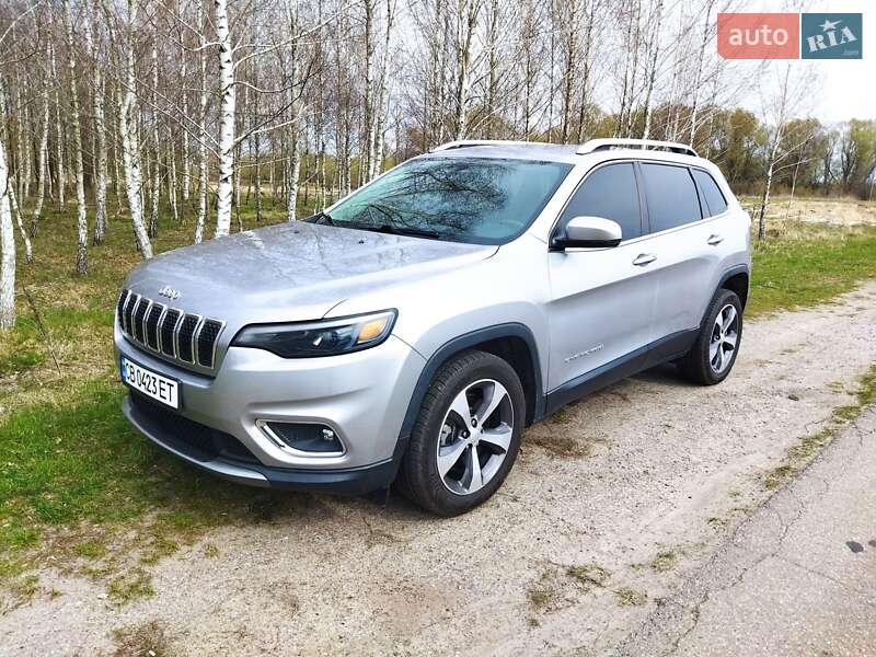Внедорожник / Кроссовер Jeep Cherokee 2019 в 