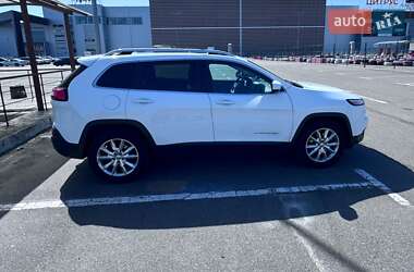 Внедорожник / Кроссовер Jeep Cherokee 2016 в 