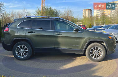 Внедорожник / Кроссовер Jeep Cherokee 2018 в 
