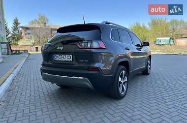 Внедорожник / Кроссовер Jeep Cherokee 2020 в 
