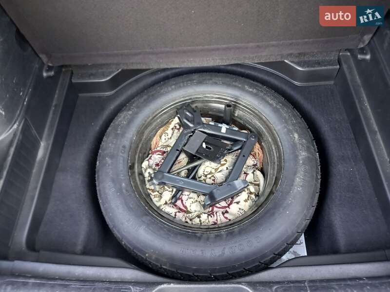 Позашляховик / Кросовер Jeep Cherokee 2020 в Полтаві