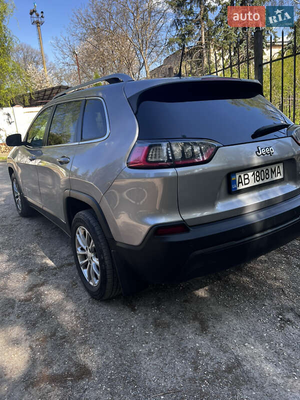 Позашляховик / Кросовер Jeep Cherokee 2018 в Шаргороді
